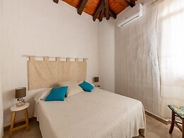 Casa Vacanze con Giardino, Vicino al Mare
