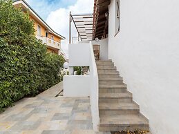 Casa Vacanze con Giardino, Vicino al Mare