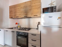 Casa Vacanze con Giardino, Vicino al Mare