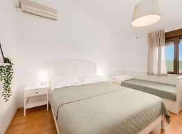 Villa Mima Pool Retreat