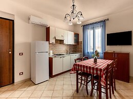 Appartamento Vicino al Mare, 2 Piscine
