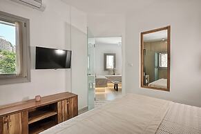 Aloft Suites Mykonos Island