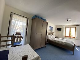 Nagelfluhhaus Hirsch