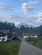 Nagelfluhhaus Hirsch
