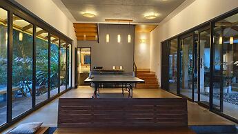 Cascade Villa by Z Vacations