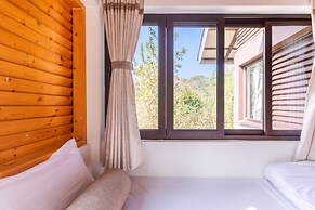 Cascade Villa by Z Vacations