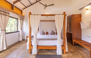 Cascade Villa by Z Vacations