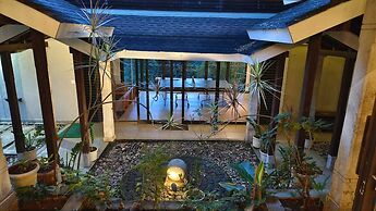 Cascade Villa by Z Vacations