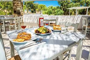 Coralli Seaside Resort