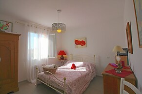 Villa With Clime and Private Pool