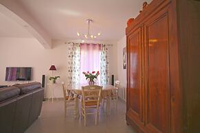 Villa With Clime and Private Pool