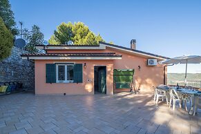 Villa Caroline, Private Pool and Sea View