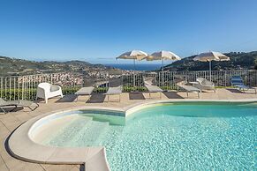 Villa Caroline, Private Pool and Sea View