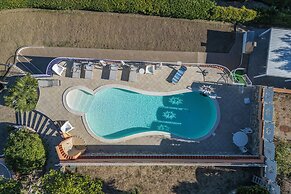Villa Caroline, Private Pool and Sea View