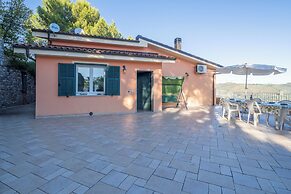 Villa Caroline, Private Pool and Sea View