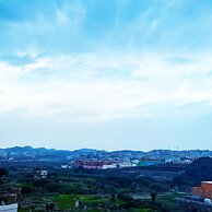 Alora Zone