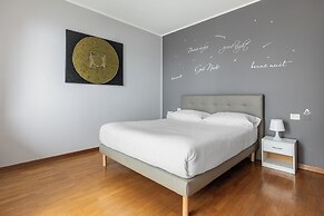 Bedetti Modern Flat by Wonderful Italy