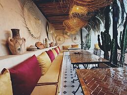 Riad Dar Lghizlane
