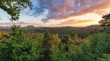 Pension zum Talwächter im Sandsteinidyll