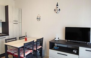Air-conditioned, in Residence, With Pool and Patio