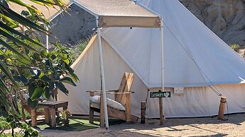 La Window Glamping