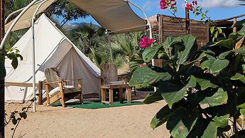 La Window Glamping