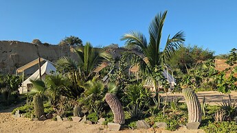 La Window Glamping