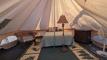 La Window Glamping