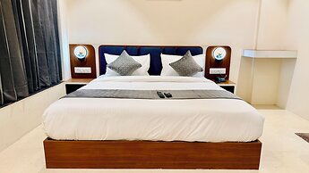 Hotel Mantri Ji