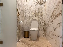 HOTEL MONTES SUITES