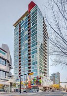 Modern Condo w/ Balcony - Steps From Stampede Park