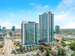 Newly Built 22nd Floor Condo w Stunning Views