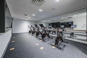 Newly Built 22nd Floor Condo w Stunning Views