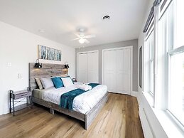 Pet Friendly Home Near Lock 32 & Beach Park