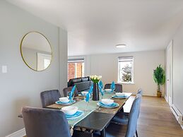 Pet Friendly Home Near Lock 32 & Beach Park