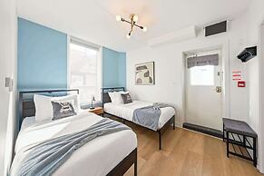 The Mccaul Spacious Group Suite Near Fifa