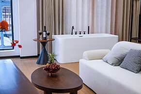 Shangri La cuckoo homestay
