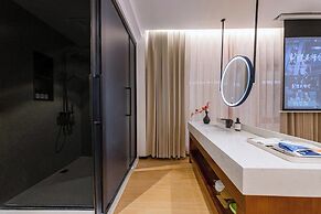 Shangri La cuckoo homestay