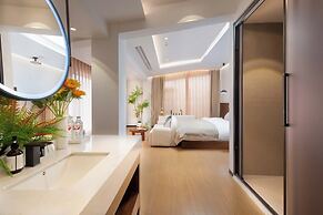 Shangri La cuckoo homestay