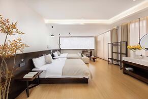 Shangri La cuckoo homestay