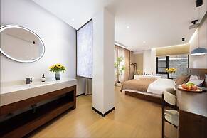 Shangri La cuckoo homestay