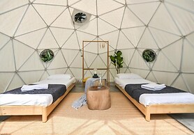 The Hooton Retreat