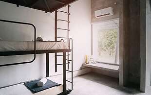 The Hooton Retreat