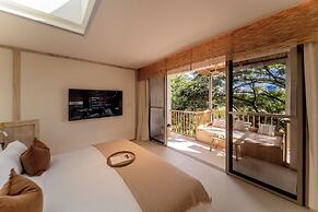 Wan'an Waves Wild Luxury Designer Hotel