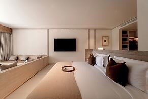 Wan'an Waves Wild Luxury Designer Hotel