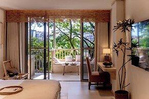 Wan'an Waves Wild Luxury Designer Hotel