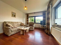 Romantic Apartment With Garden