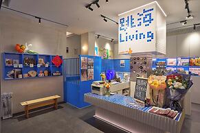 Tiaohai Living Youth Hotel