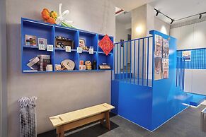 Tiaohai Living Youth Hotel
