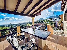 Charming Villa With Private Garden